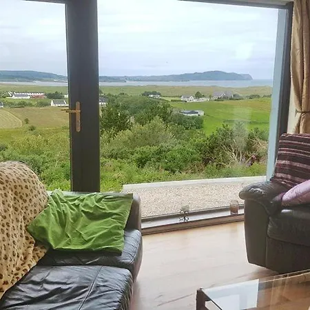 Loane Star Holiday home *
